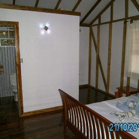 The Funky Dodo Backpackers Hostel هوبكنز المظهر الخارجي الصورة