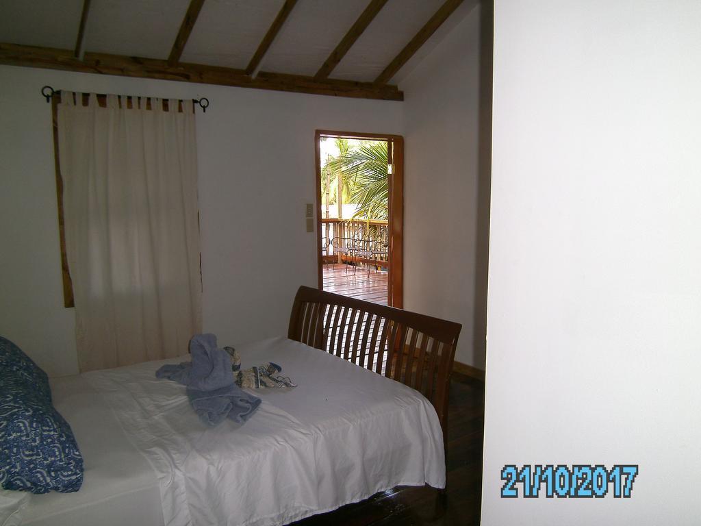 The Funky Dodo Backpackers Hostel هوبكنز المظهر الخارجي الصورة